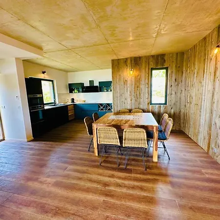 Loft *piscine Chauffee* Vue Villa